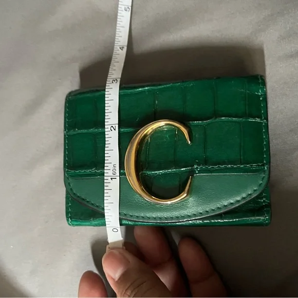 Chloé Compact Wallet - Picture 7 of 10